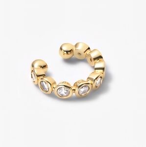 Melinda Maria Baroness Ear Cuff- Gold ✨️